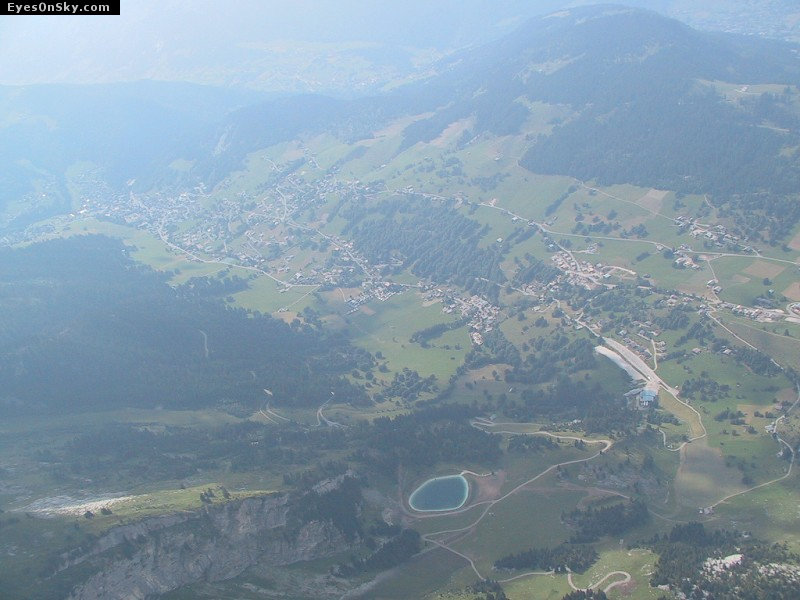Fly-Parapente/GrandBornand20010726/118-1842_imgg.jpg