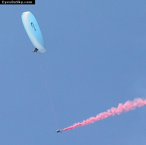 Fly-Parapente/Vertigo/2001/20010825/123-2397_imgg.jpg