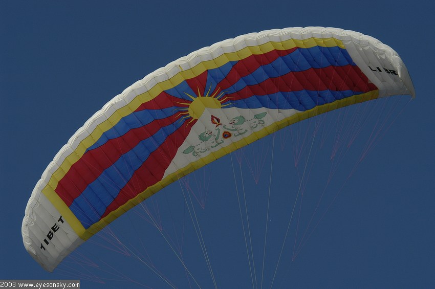 Fly-Parapente/icare/2003/part2/DSC_3440.JPG