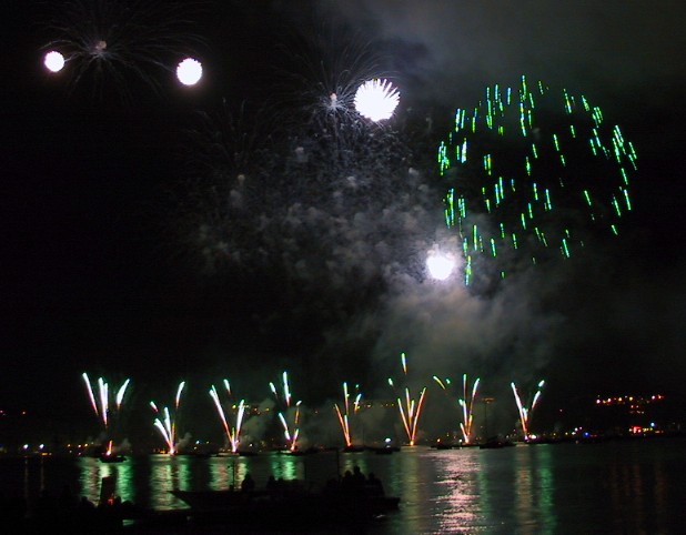 HauteSavoie/zAnnecy/FeteDuLac/2001-2/120-2061_imgg.jpg