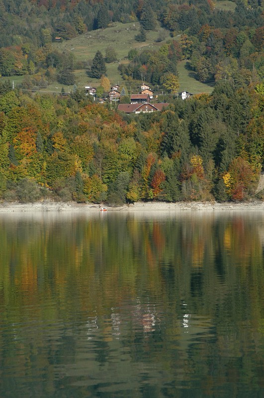 Suisse/Fribourg/Lac-Gruyere/20021013/part1/Dsc_1482g.jpg