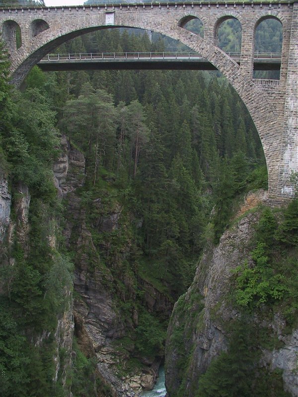 Suisse/Grisons/AlbulaPass/20010710/113-1320_imgg.jpg